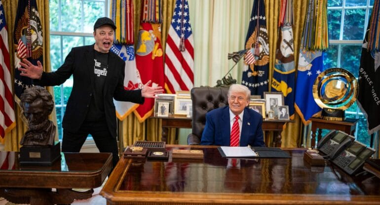Elon Musk och Donald Trump i Ovala rummet