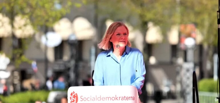 Magdalena Andersson håller tal på 1 maj