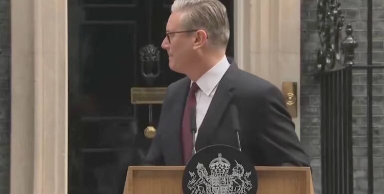 Keir Starmer avgår